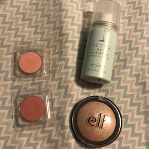 Makeup bundle with a dry shampoo